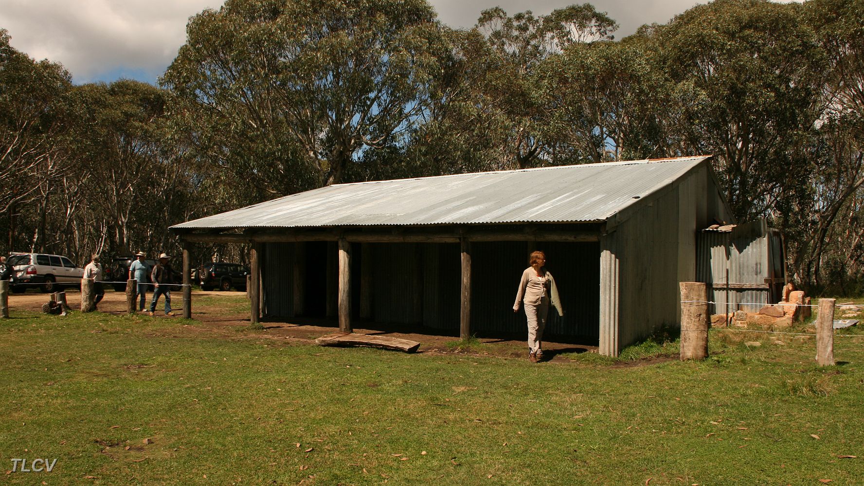 New Lovicks Hut.JPG